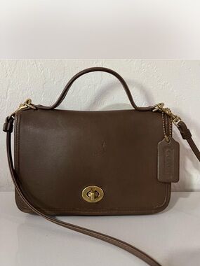 Coach Vintage Casino #9924 Crossbody Bag Taupe Leather